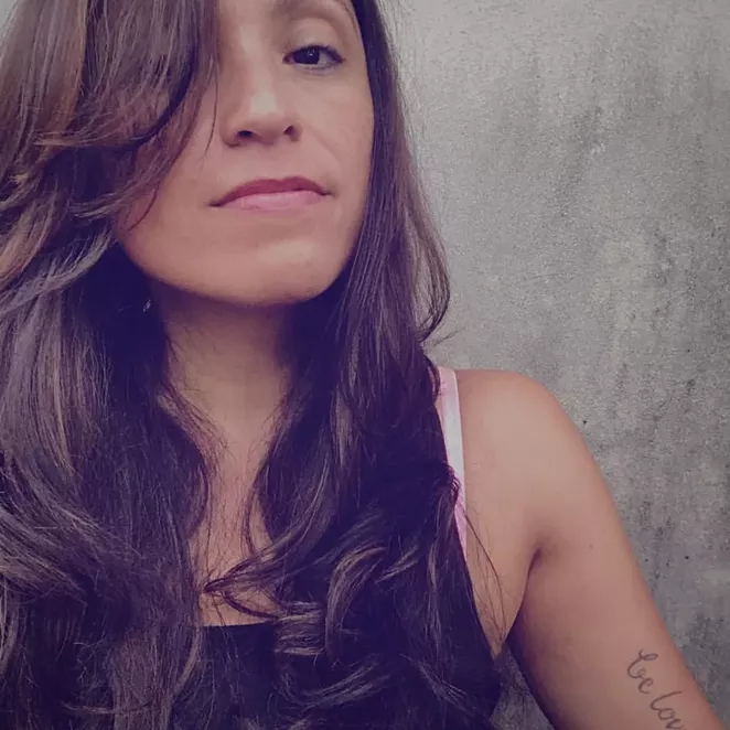 FACEBOOK, LAURA MARIE