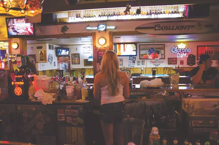 These dives keep San Anto real.