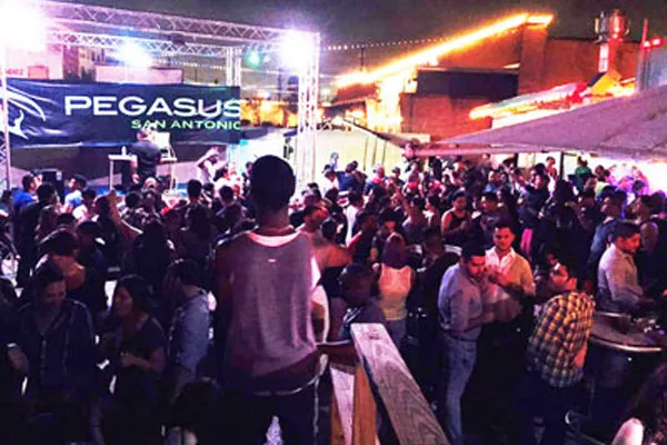 San Antonio S Pegasus Bar To Close Temporarily After Patrons Test Positive For Coronavirus Flavor