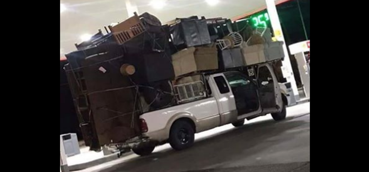 This San Antonio Driver Seriously Packed An Entire House On Their