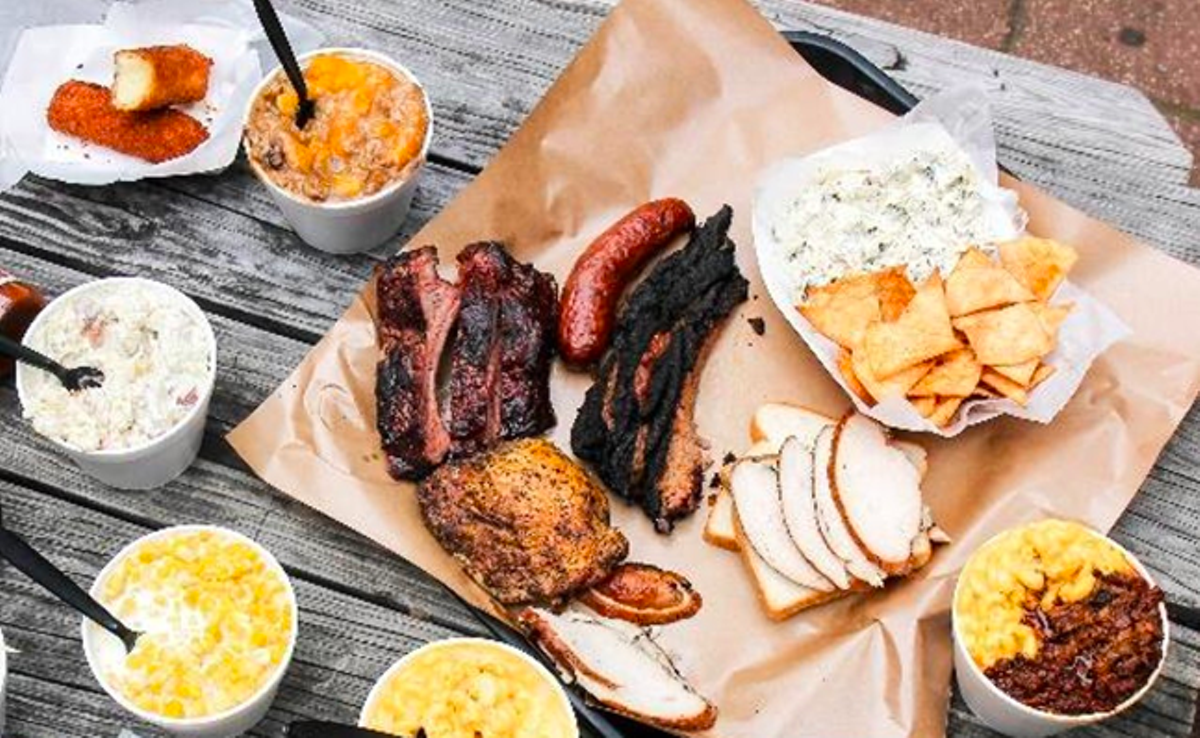 San Antonio S Two Bros Bbq Market Announces New Texas Pitmaster Flavor