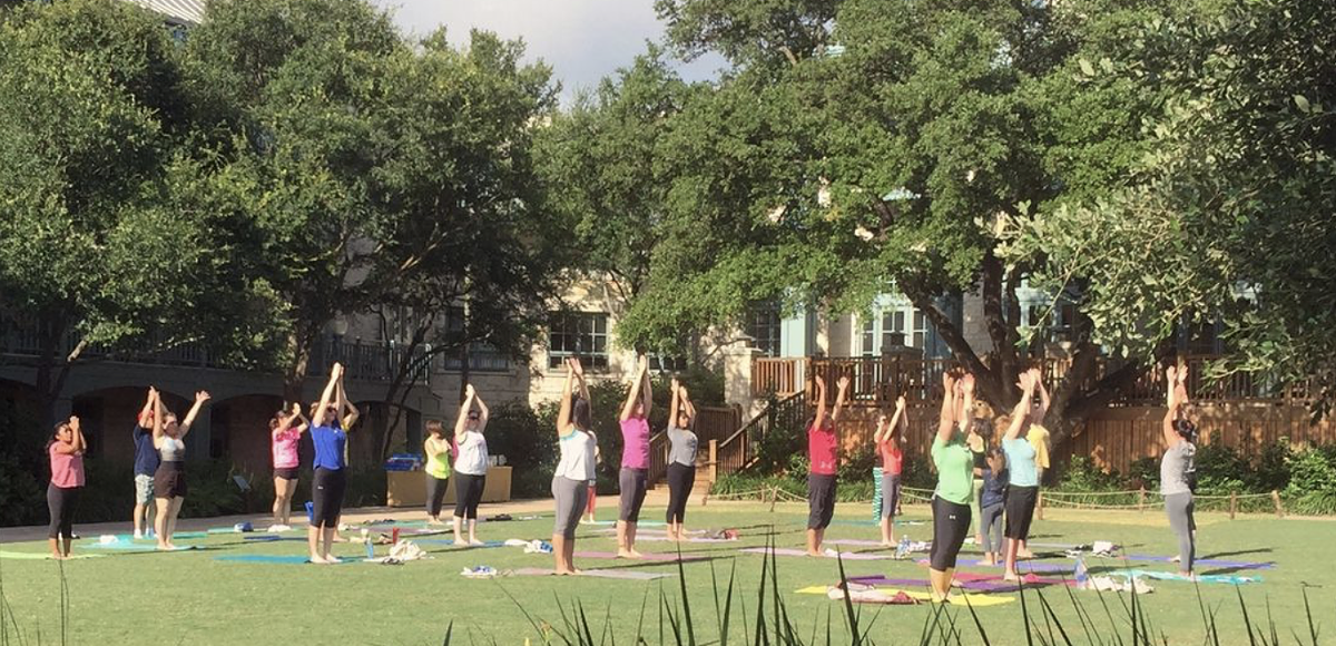 San Antonio S Southtown Yoga Loft Holding Outdoor Yoga Series In Collaboration With Hill Country Resort The Daily