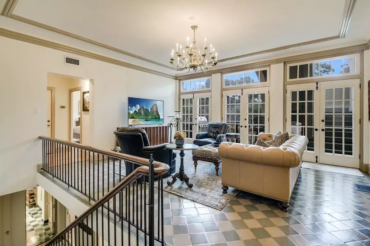 A historic, Spanishstyle home once owned by famed San Antonio ad man