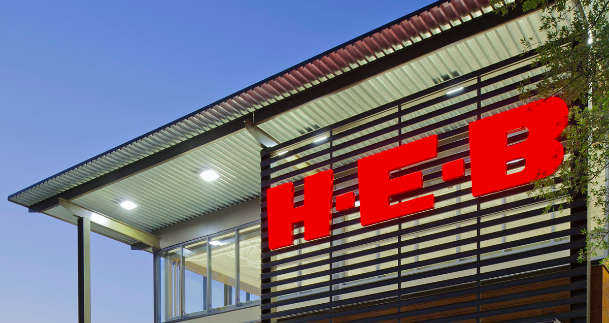 San Antonio grocer H-E-B no longer requiring vaccinated workers or customers to mask up - Vimarsana News