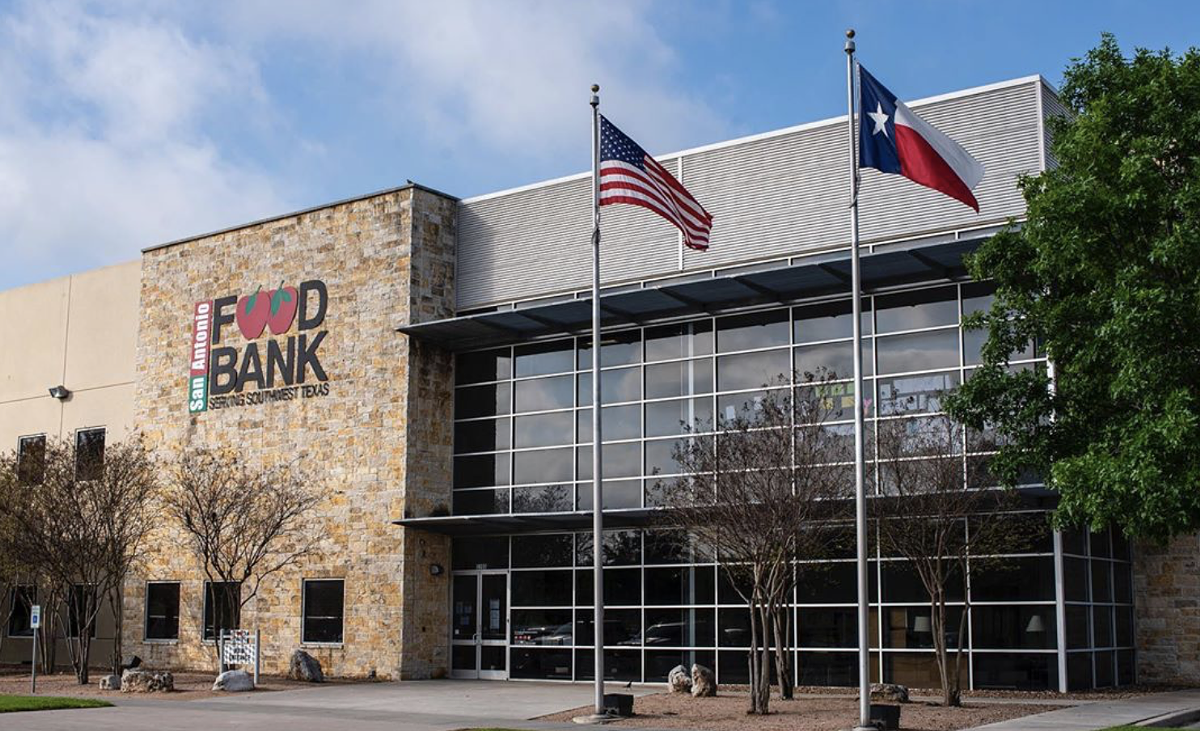 San Antonio Food Bank honors four Hunger Fighters of the Year, including the San Antonio Current - Vimarsana News
