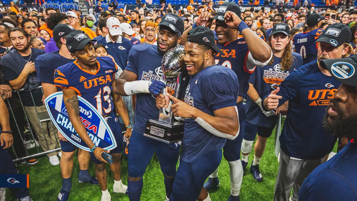 UTSA slotted to Frisco Bowl, Chip Roy vs. USAA: The top 10 headlines in San Antonio this week - Vimarsana News