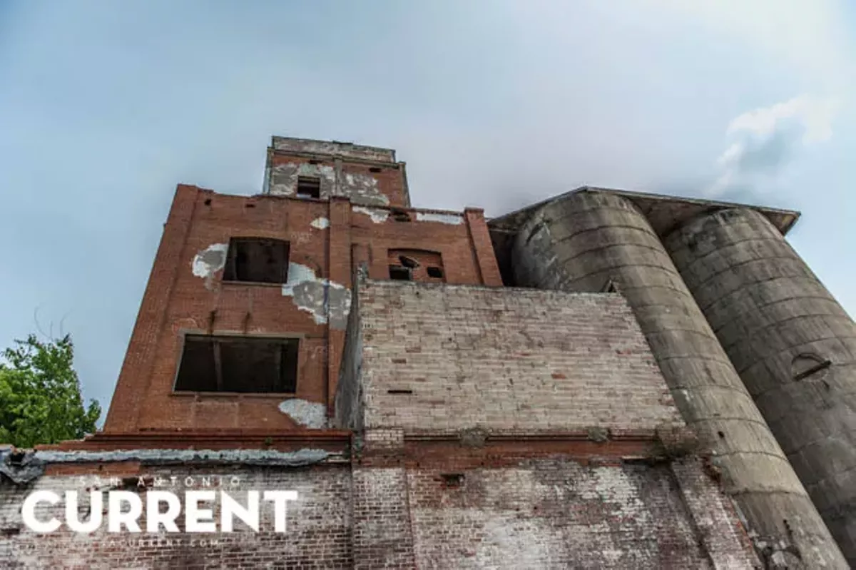 Photos from the Abandoned Birdsong Peanut Factory Slideshows San