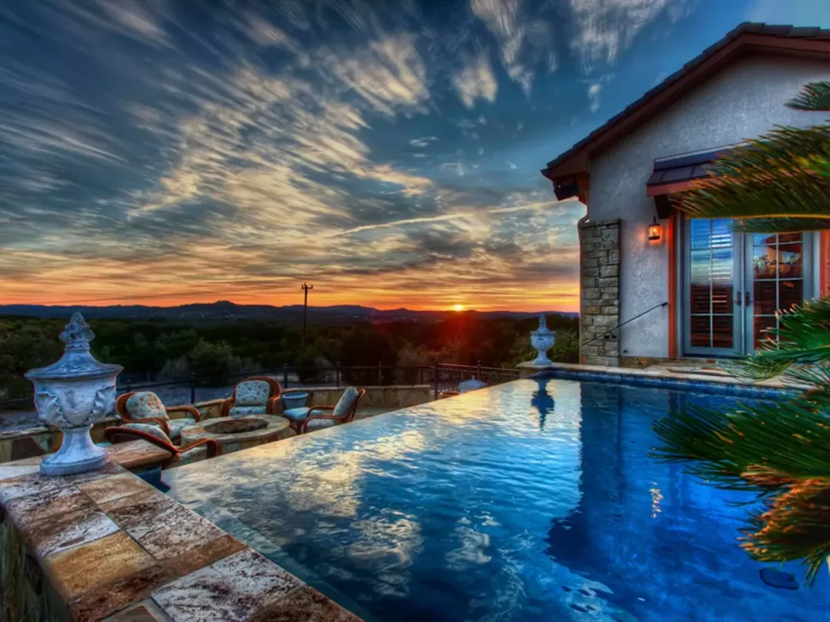 20 Homes In San Antonio You Should Buy Just For The Pool Slideshows