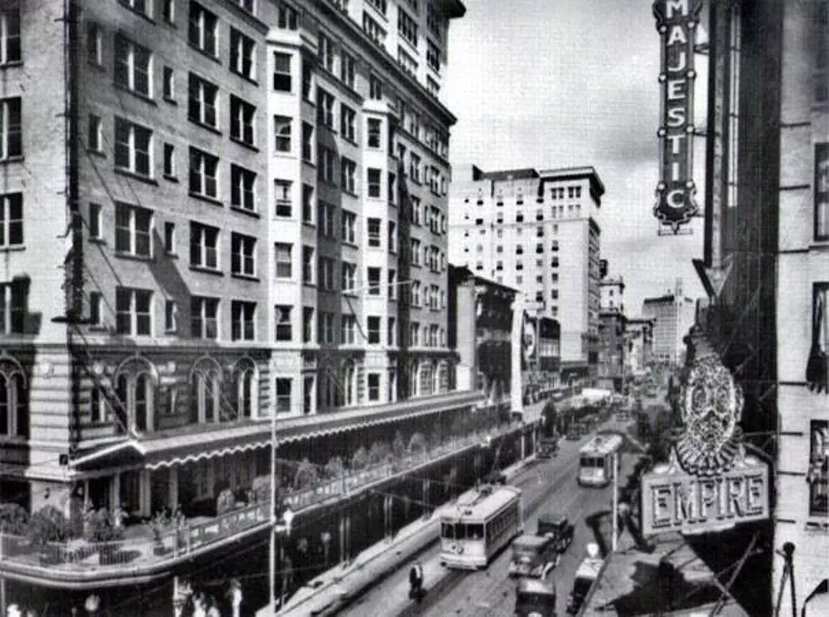 30 Breathtaking Vintage Photos of San Antonio