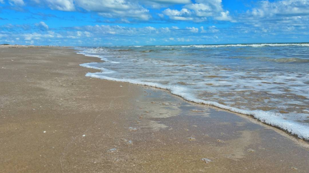13 Texas Beaches Within Driving Distance Of San Antonio Slideshows Cur Texas Beaches Within Driving Distance