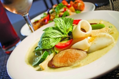 Green curry & squid rings - JOHN TAYLOR