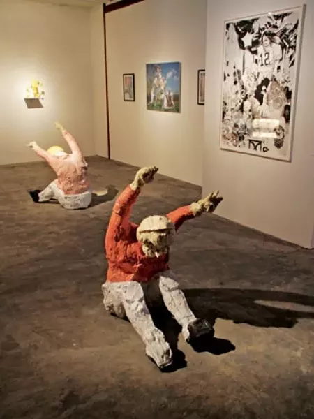 art12693widea.jpg