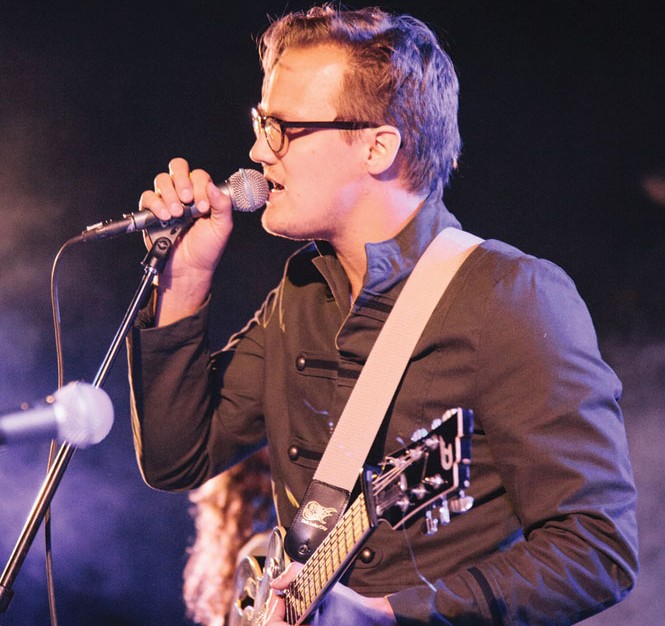 Stuart Maxfield of Fictionist performing at the Rooftop Concert Series in 2012 - JUSTIN HACKWORTH