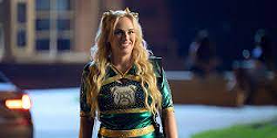 Rebel Wilson in Senior Year - NETFLIX