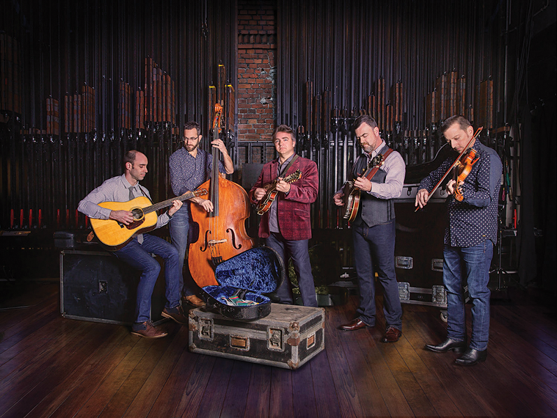Travelin' McCourys - PATRICK MAY