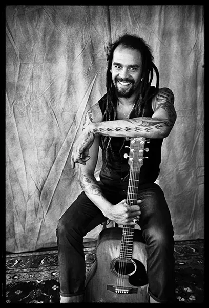 DANNY CLINCH