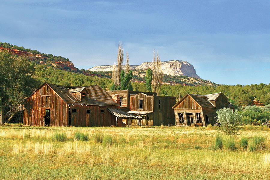 Gunsmoke Ghost Town - TYLER CORNELL