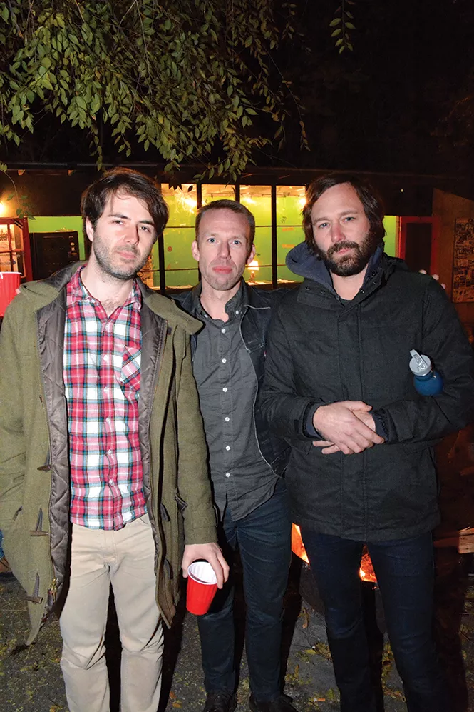 music_shotsinthedark1-2-7b13e5276ebe8eb5.jpg