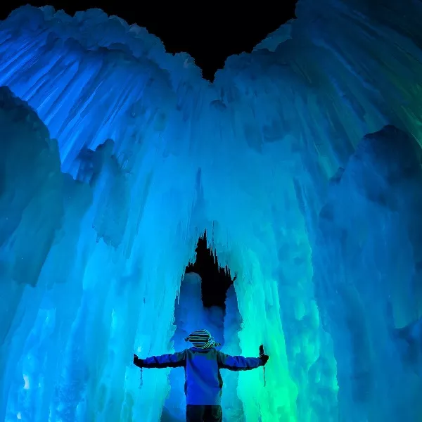 Looking through the ice of love: Ice Castles, Soldier Hollow, Midway - BRYAN ROWLAND