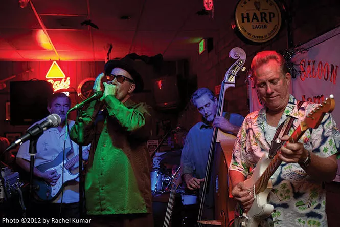 music_musiclive1-3-685b1ef6df65bf4c.jpg