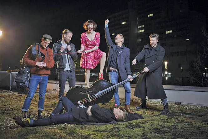music-live-161117-skinnylister.jpg