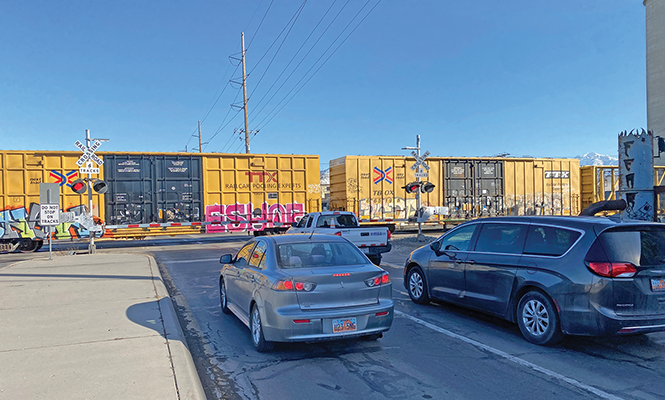 Utah Lawmakers have their sights on Union Pacific after years of construction delays - Vimarsana News
