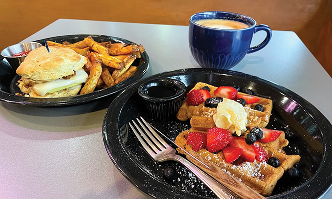 Restaurant Review: Vegetarian Breakfast at Old Cuss Cafe - Vimarsana News