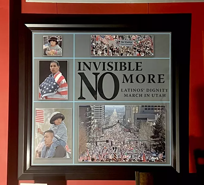 Mestizo Coffeehouse hosts photo exhibit of historic 2006 march for immigration reform - Vimarsana News