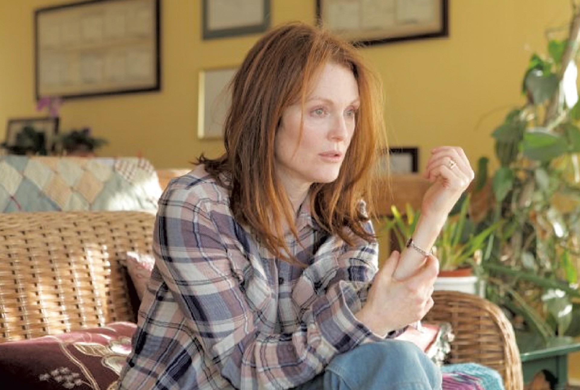 IDENTITY THEFT: Moore turns in a chillingly convincing performance in the role of an early-onset Alzheimer's patient.