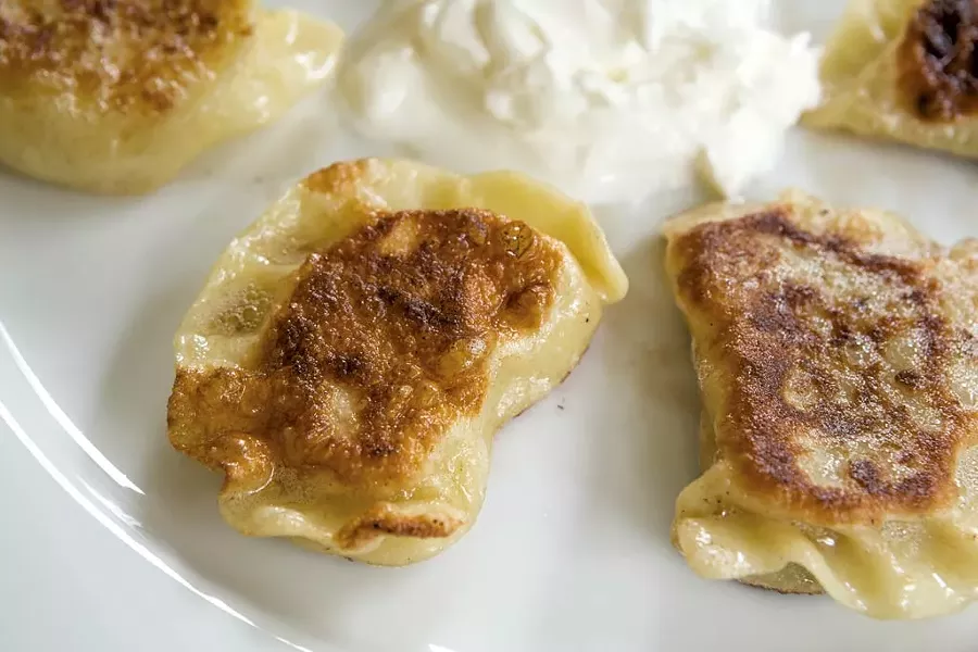 Luiza's pierogi - OLIVER PARINI