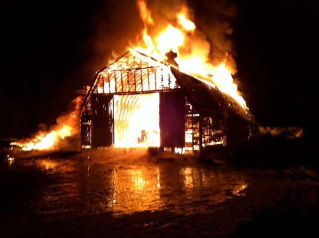 Pete's Greens barn on fire