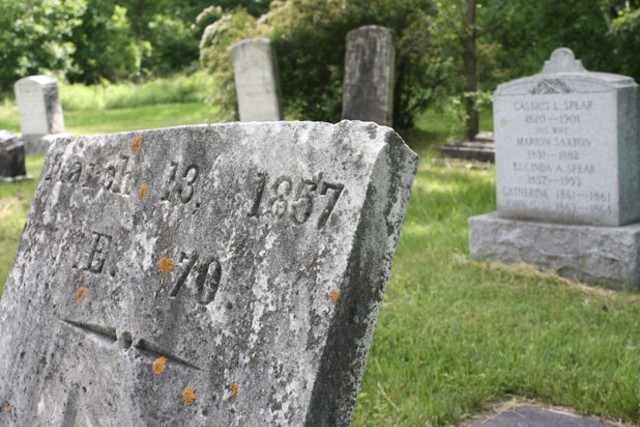 What S The Story Behind The Old Cemetery On Shelburne Road In