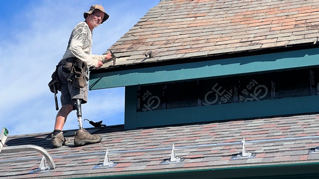 Stuck in Vermont: Slate Roofer Robert Volk Jr. Continues Working With a Prosthetic Leg