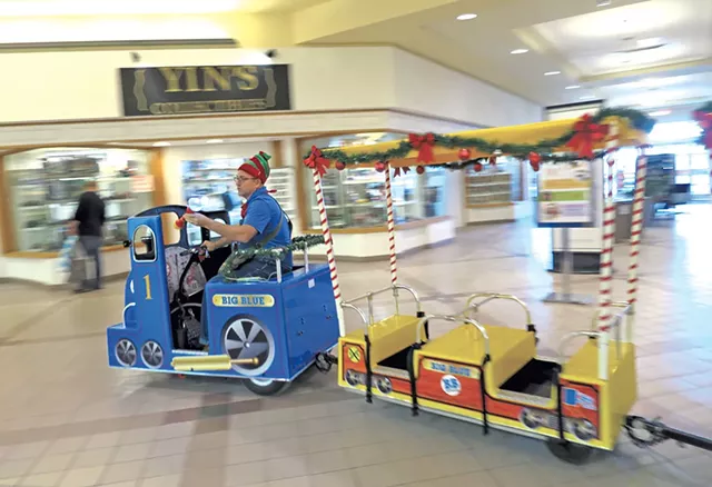 Elf trolley in the University Mall - MATTHEW THORSEN
