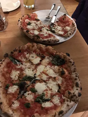 Two-for-one Margherita pizzas - SALLY POLLAK