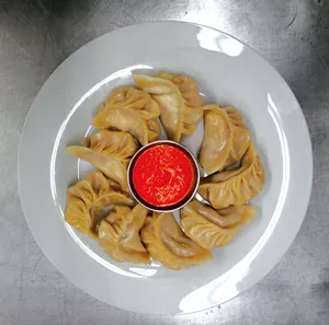 Momo dumplings - MATTHEW THORSEN