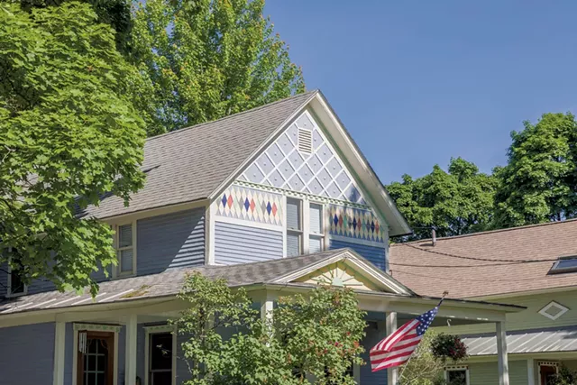 A John Roberts home at 73 Mansfield Avenue in Burlington - OLIVER PARINI