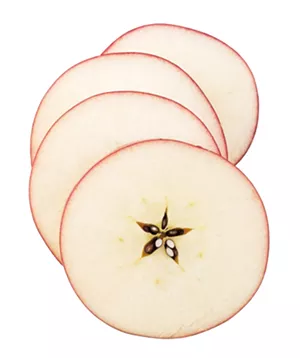 Apple slices - DREAMSTIME