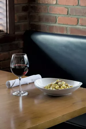 Fettuccine with Gorgonzola cream sauce - OLIVER PARINI