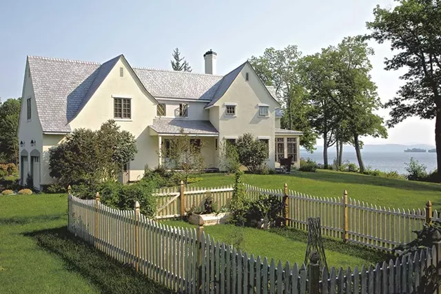 135 Kibbe Point, South Hero. 4 bedrooms, 4 baths, 5, 445 sq. ft. 6.87 acres. MLS#4447072. - JARED VINCENT