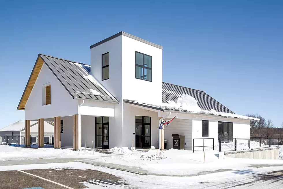 Worthen Library - OLIVER PARINI
