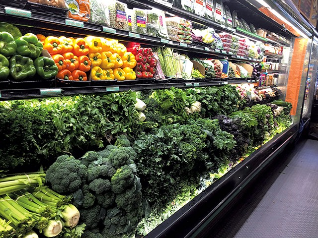 Produce at a grocery store - FILE: ALICE LEVITT