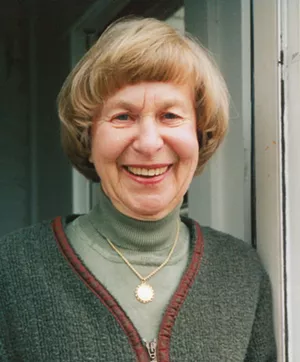Estelle Deane
