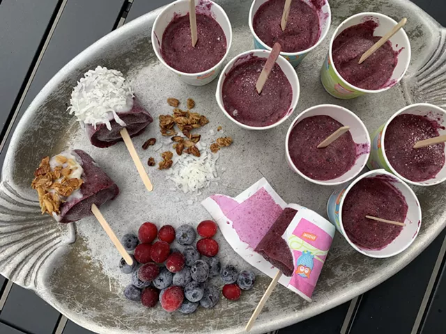 Vermont berry breakfast popsicles - MELISSA PASANEN ©️ SEVEN DAYS