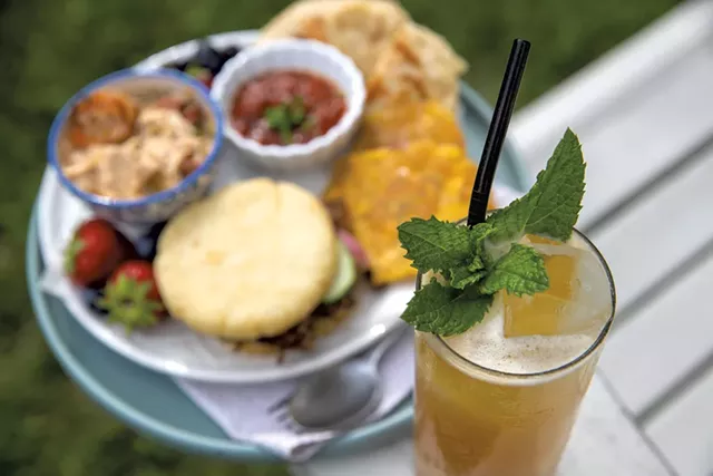 Mocktail served by Rachel Averitt - JAMES BUCK