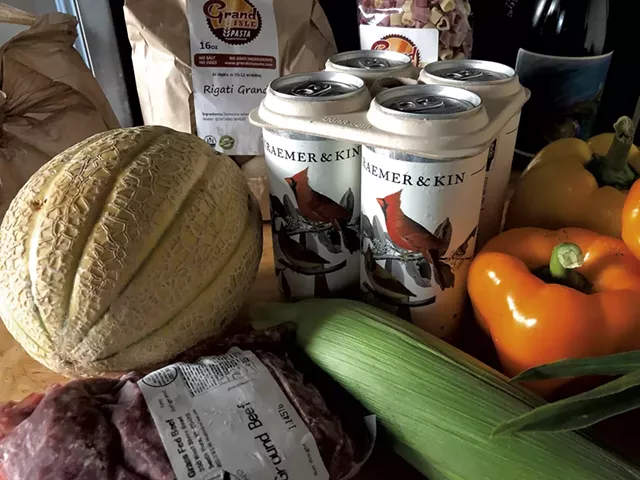 Market haul - JORDAN BARRY ©️ SEVEN DAYS