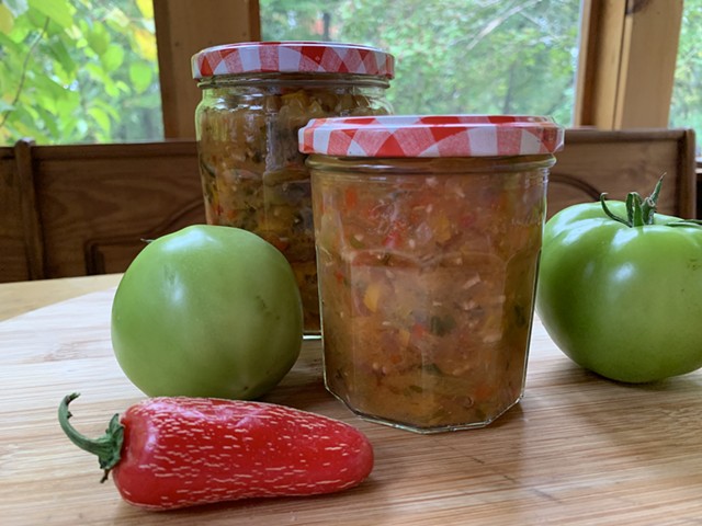 Green tomato salsa - MELISSA PASANEN ©️ SEVEN DAYS