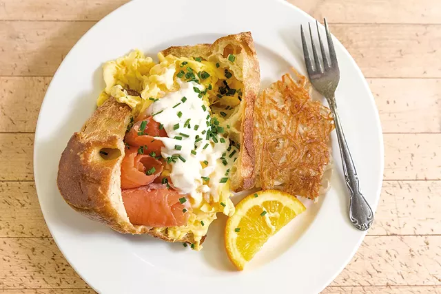 Popover breakfast with scrambled eggs, lemon-shallot crème fraîche and smoked salmon - OLIVER PARINI