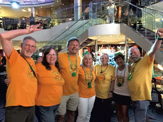 Mellow Yellow fans - DAN BOLLES