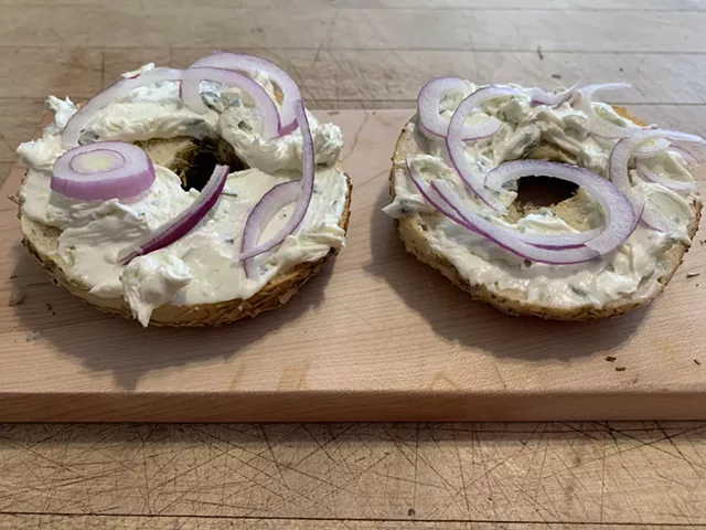 Rosemary-sea salt bagel with scallion cream cheese - SALLY POLLAK ©️ SEVEN DAYS